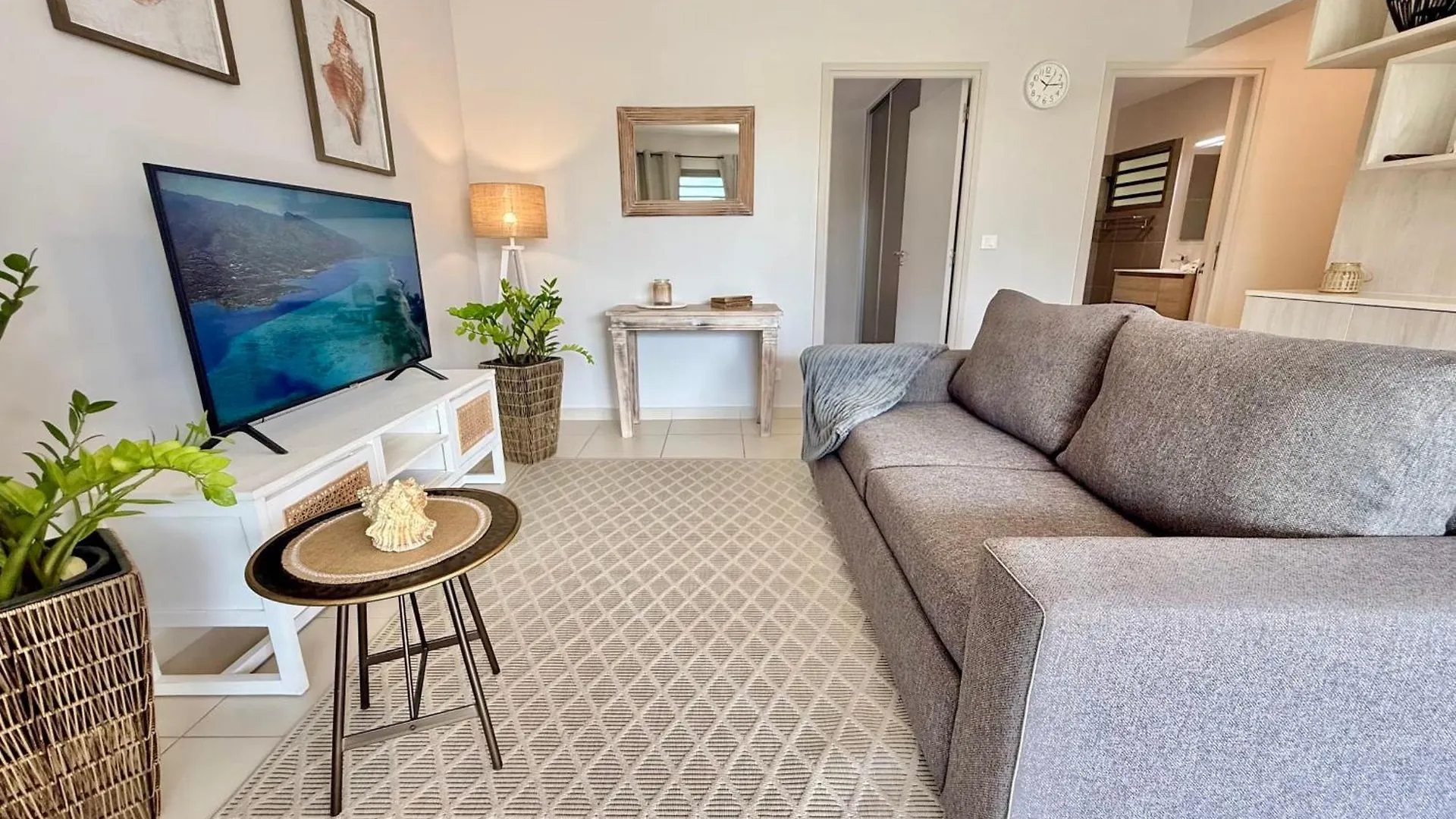 Vaiana City Apartment - Relaxing Downtown Papeete - Garden View Ac - Wifi