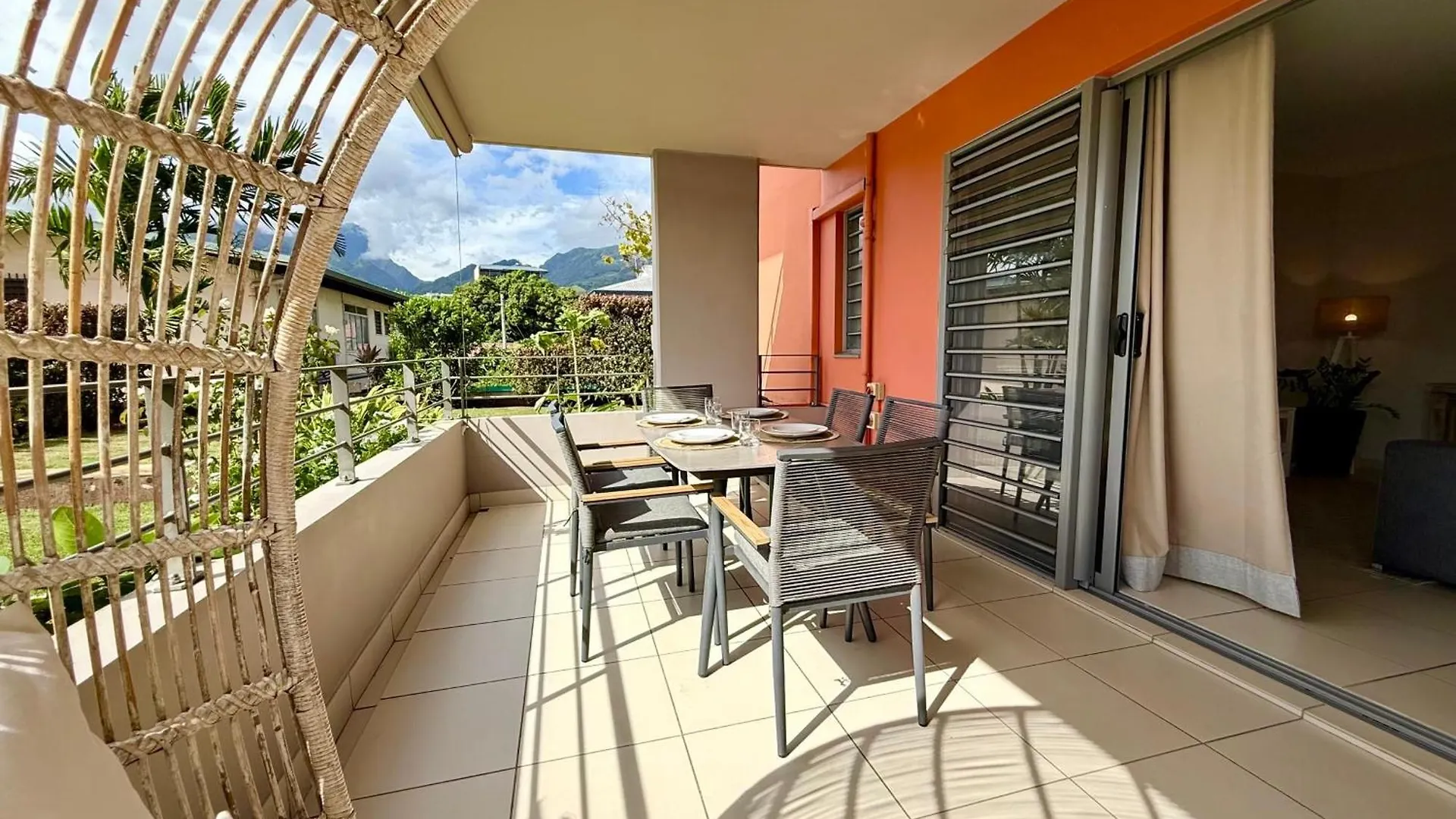 Holiday home Vaiana City Apartment - Relaxing Downtown Papeete - Garden View Ac - Wifi